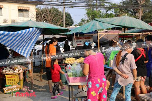 ตลาดนัดหมู่บ้านเด่นชัยซอยมังกร