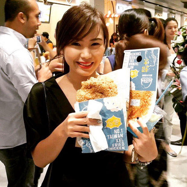 Hot Star ไก่ทอดชิ้นใหญ่เท่าหน้า ธุรกิจใหม่มาแรง talk of the town ชนะด้วยกลยุทธ์เพลิงพิฆาต