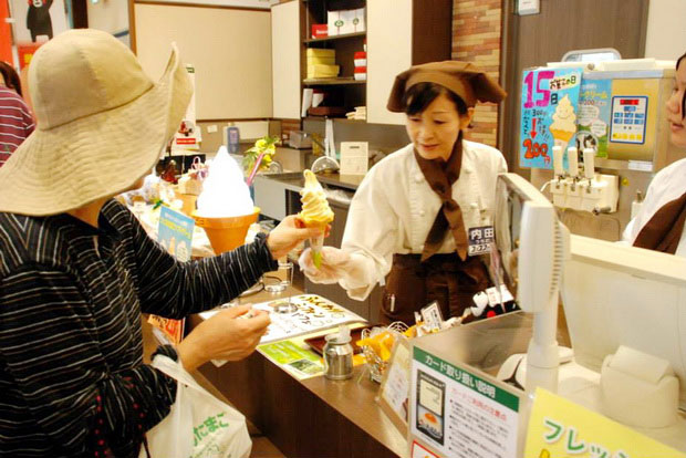 ไข่.. ร้อยล้าน  “ อยากกิน ต้องต่อแถว.. ”  ธุรกิจสุโค่ย แห่งประเทศญี่ปุ่น