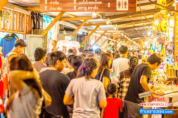 ตลาดเกาะกลอย ตลาดน้ำสุดชิว บรรยากาศสุดคลาสสิค กลิ่นอายถิ่นเก่าเมืองระยอง