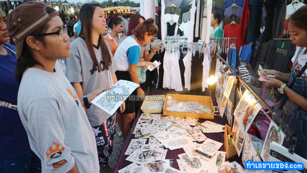 ตลาดนัดพระสมุทรเจดีย์ ตลาดนัดคลองถม สามแยกพระสมุทรเจดีย์ ตลาดนัดท่าเรือข้ามฝากพระสมุทรเจดีย์ อำเภอพระประแดง  