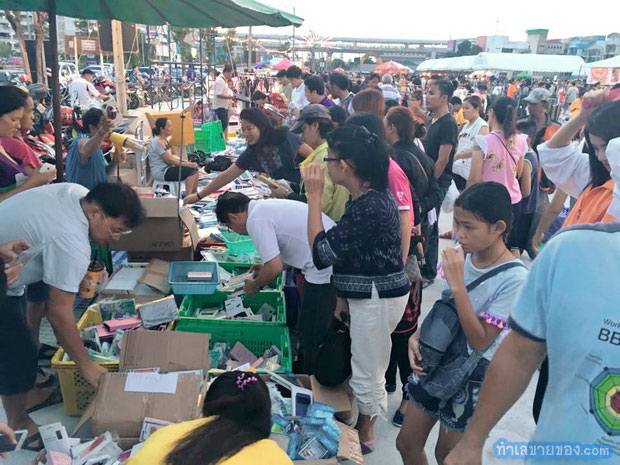 [ตลาดข้ามคืน] ตลาดนัดเลี่ยงเมืองนนท์ (ตลาดนกฮูก) ราตรีนี้ยังอีกยาวไกล...