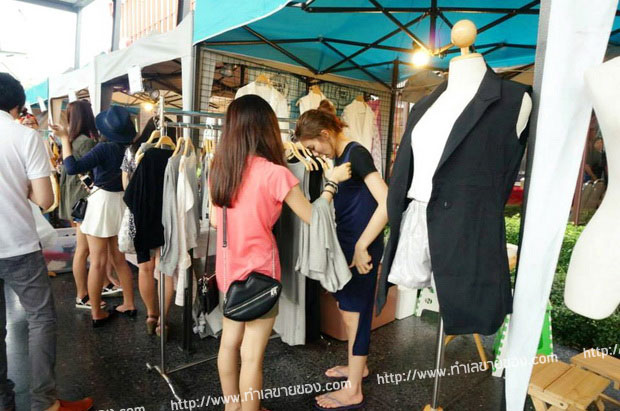 A Square Nigth Market ตลาดไนท์เอสแควร์