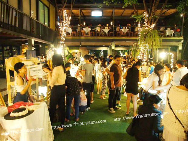 Bunny moon Market ตลาดนัดอารีย์การ์เด้น