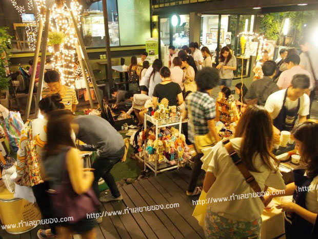 Bunny moon Market ตลาดนัดอารีย์การ์เด้น