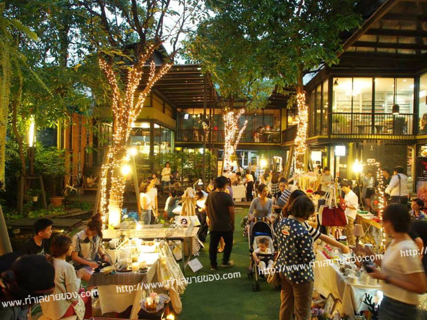 Bunny moon Market ตลาดนัดอารีย์การ์เด้น