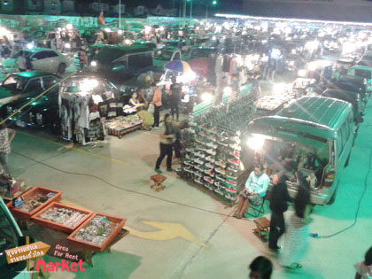 ตลาดนัดรถโบราณ2