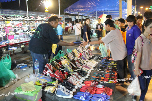 ตลาดต้นสน มหาชัย  ตลาดนัดมหาชัย ตลาดนัดสมุทรสาคร