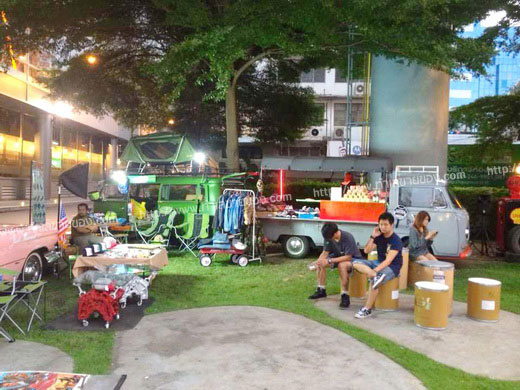 Vintage & Indy Market ตลาดวินเทจหน้าห้างเอสพลานาด รัชดา