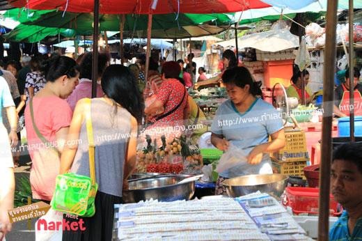 ตลาดกลางดินแดง (เคหะแฟลตดินแดง2)