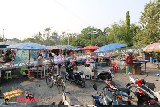 ตลาดนัดลัลลี่วิลล์