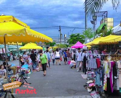 ตลาดนัดหน้าบิ๊กซีเอ็กซ์ตร้าสุขาภิบาล3