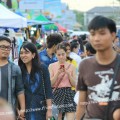 ตลาดนัดถนนคนเดินเดอะบาซ่าส์