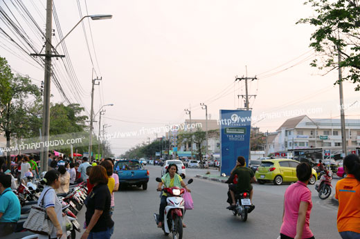 ตลาดนัดข้างโลตัสบางพลี