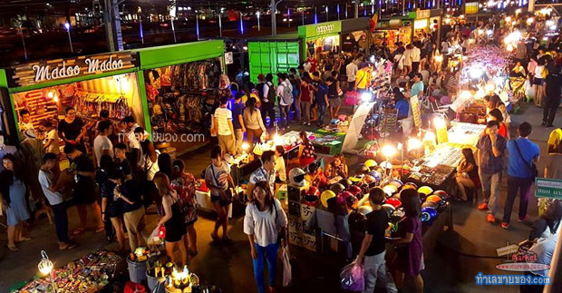 ตลาดกรีนเดย์ไนท์ ตลาดไนท์สุดชิลล์... ข้างเซ็นทรัลพระรามสอง