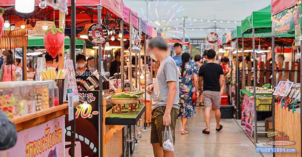 ตลาดเดินเล่นเพชรเกษม81 “ตลาดนัดตอนเย็นใจกลางชุมชนเมือง ถนนมาเจริญ” (เปิดรับล็อค รายวัน รายเดือน)
