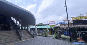 ตลาดไร (Rai Market) – ตลาดนัดย่านหัวหมาก ติดแอร์พอร์ตลิ้งค์
