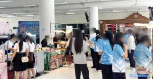 ปักหมุดพิกัดลับ! ตลาดป๊อปอัป มทร.พระนคร (นางเลิ้ง) ของกินจึ้ง ทำเลขายของสุดปัง